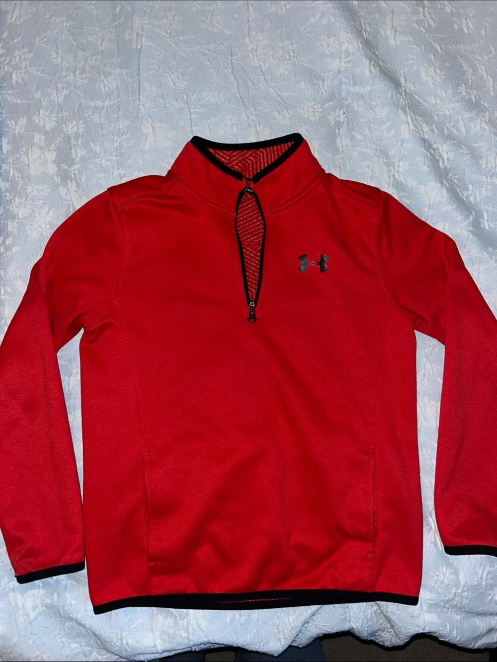 Under Armour Youth Red Half-Zip Performance Pullover M